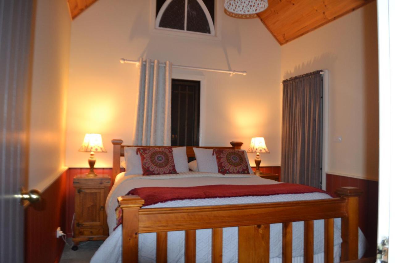 Mulberry Cottage Unique B&B Accommodation Ричмонд Экстерьер фото